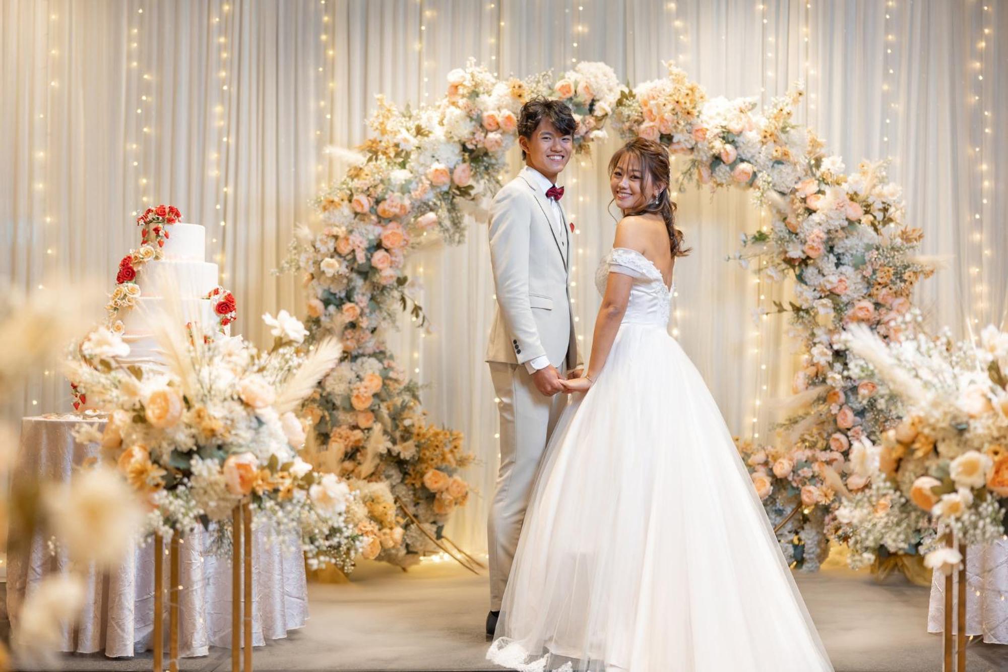 voco Orchard Singapur Exterior foto A Thai wedding